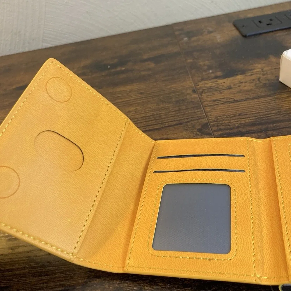 Me's Wallet Chrome Yellow Orange Front Pocket Card Pop-Up RFID w Finder Tag Spot